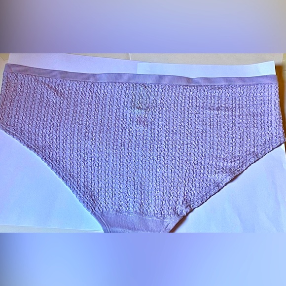 PINK Hiphuggers Size: XXL, Color: Lavender - Picture 2 of 5